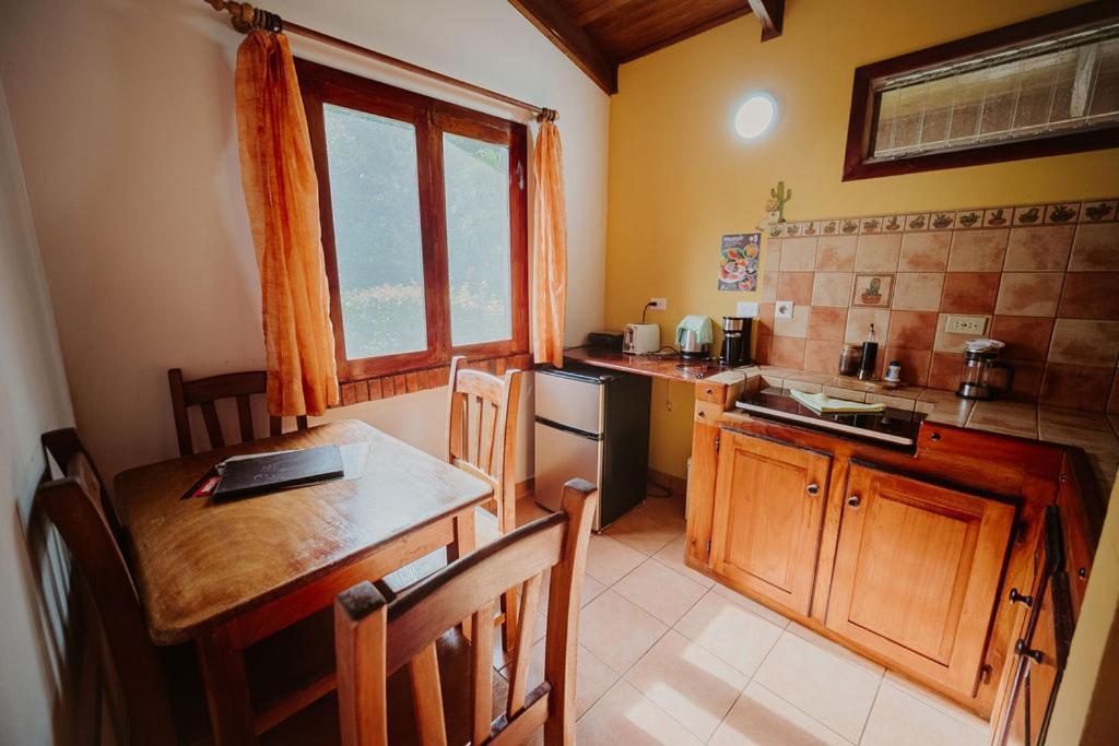 Lodge Mirador - Great Swimming Pool - Kitchen - Bbq - Netflix Tajo Alto Buitenkant foto